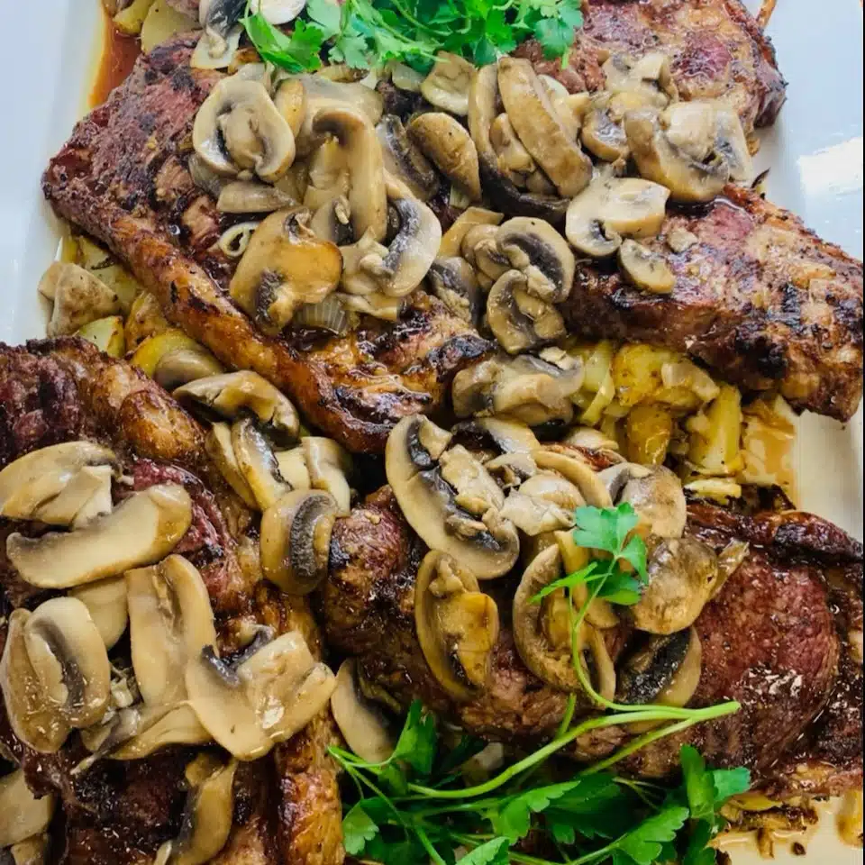 Marinated grilled Steak and sauteed mushrooms 